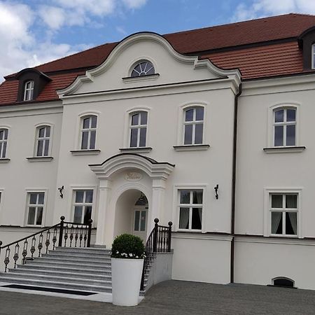 Palazzo Adler Bed & Breakfast Swarzedz Luaran gambar