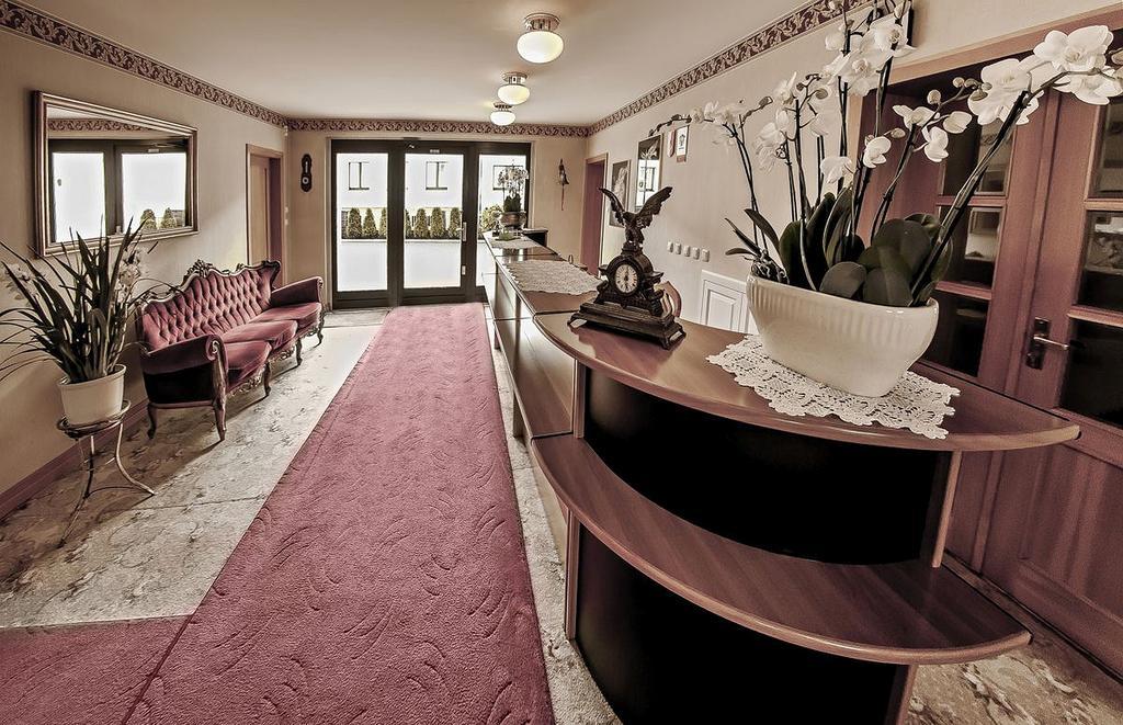 Palazzo Adler Bed & Breakfast Swarzedz Luaran gambar