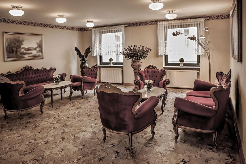 Palazzo Adler Bed & Breakfast Swarzedz Luaran gambar